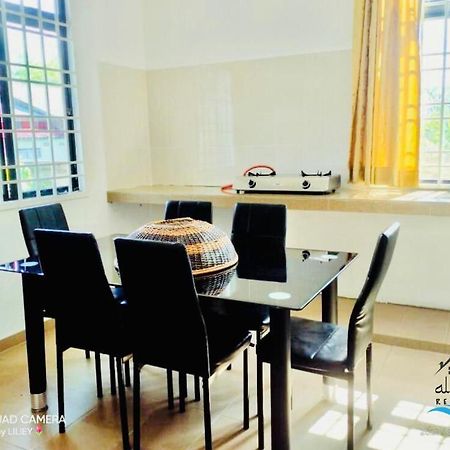 Qalya Homestay 2 @ Kota Bharu Exterior foto
